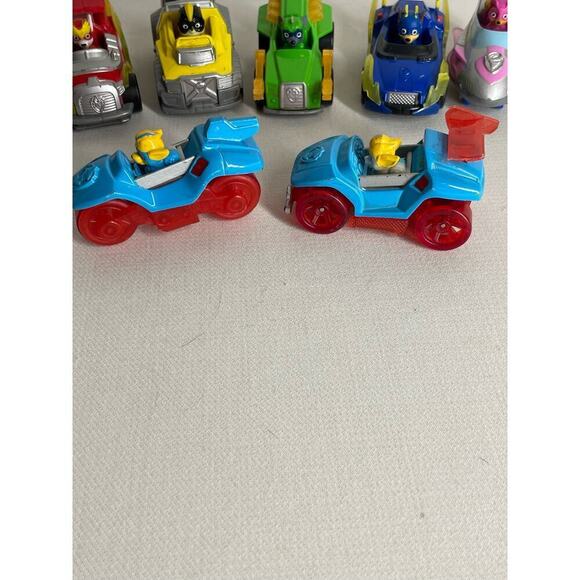 Paw Patrol Diecast Vehicle Car Lot of 7 Twins Marshall Chase Sky, ETC - Picture 3 of 7